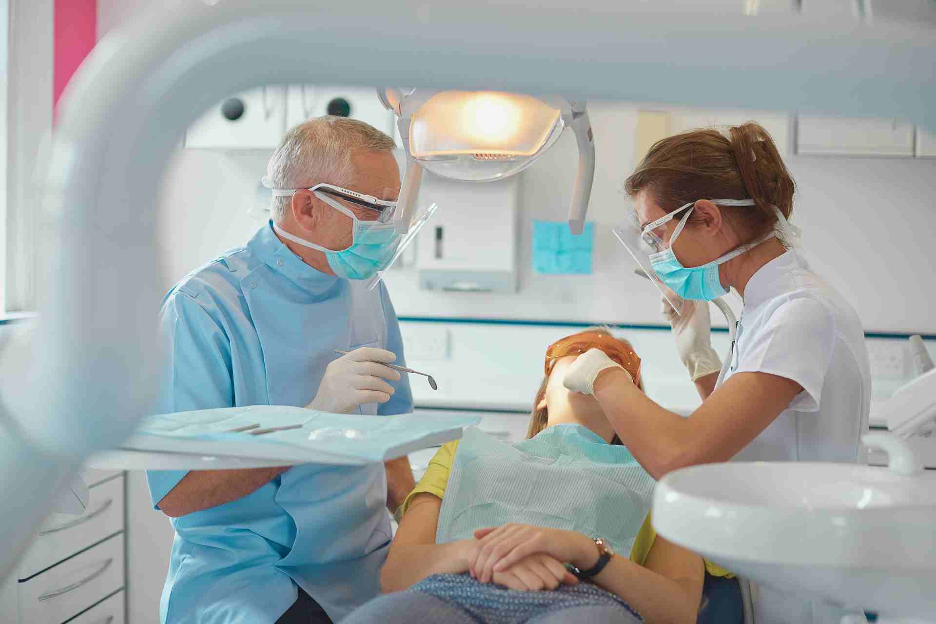 Dentist in Oak Ridge, TN